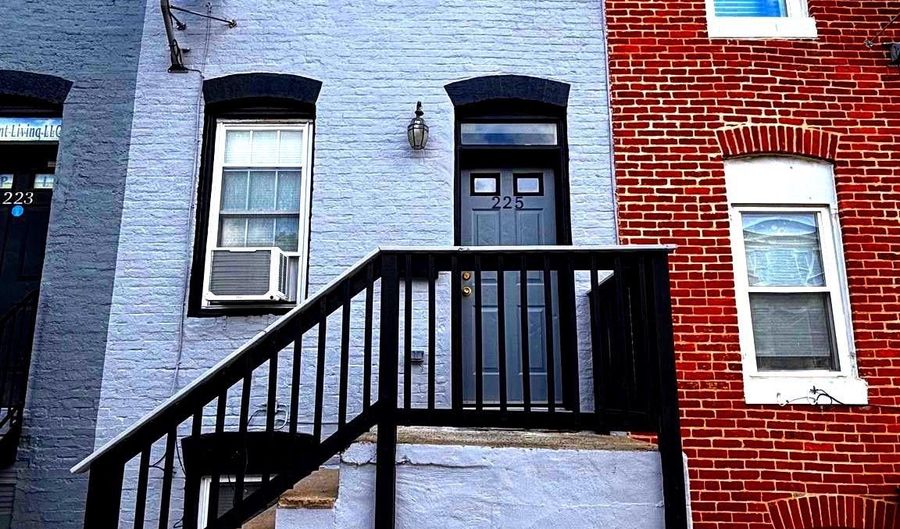225 FULTON S, Baltimore, MD 21223 - 2 Beds, 2 Bath