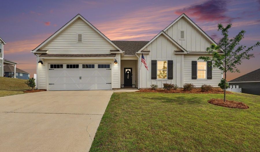3005 SPECKLEBELLY Way, Alabaster, AL 35007 - 4 Beds, 2 Bath