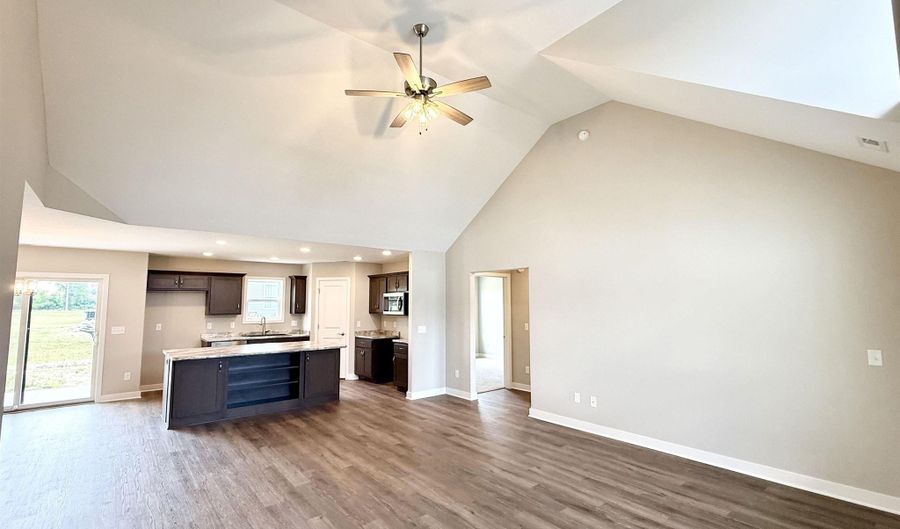 2403 Chandler Way, Auburn, IN 46706 - 3 Beds, 2 Bath