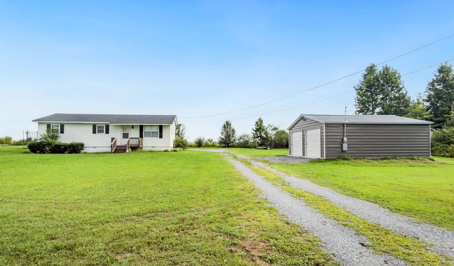 21716 Alabama Highway 68, Albertville, AL 35951 - 3 Beds, 1 Bath