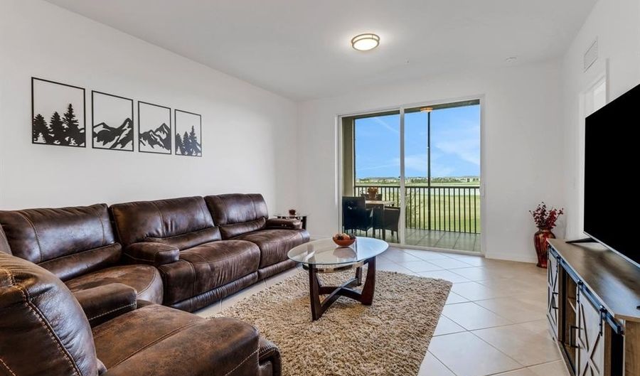 5651 Double Eagle Cir 4324, Ave Maria, FL 34142 - 2 Beds, 2 Bath