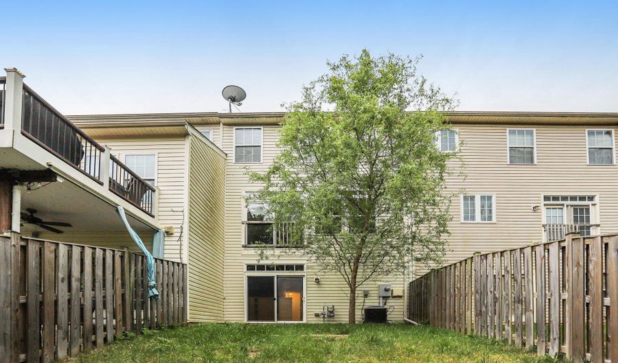 41758 CYNTHIA Ter, Aldie, VA 20105 - 3 Beds, 2 Bath