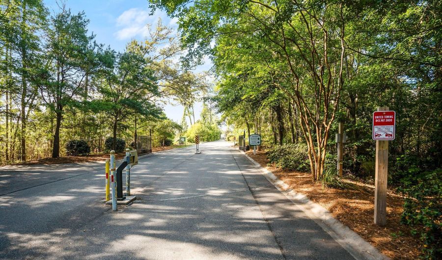 166 Bella Way, Beaufort, SC 29906 - 2 Beds, 3 Bath