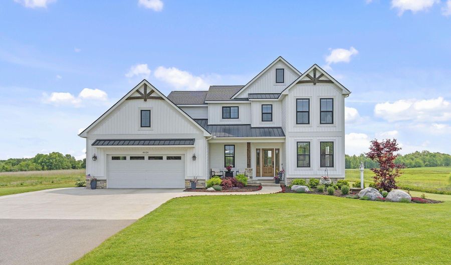 4626 Giles Ave NE, Ada, MI 49301 - 4 Beds, 3 Bath