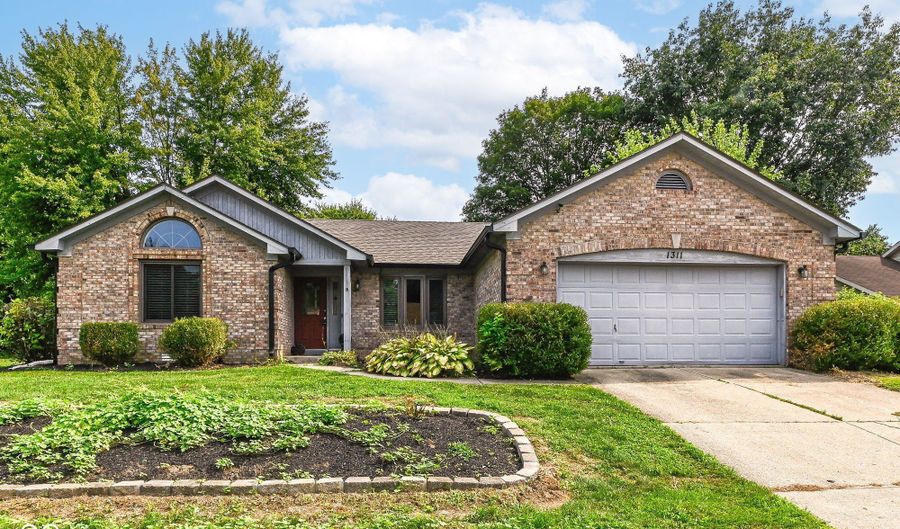 1311 Custer Ct, Indianapolis, IN 46217 - 3 Beds, 2 Bath