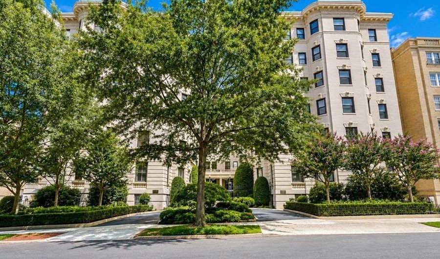 2153 CALIFORNIA St NW 1, Washington, DC 20008 - 2 Beds, 2 Bath
