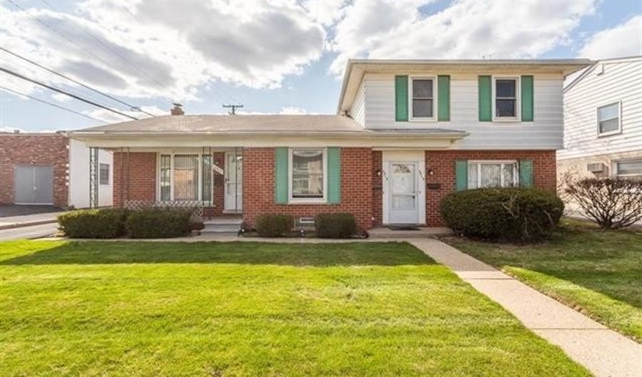 4811 BRIARWOOD Ave, Royal Oak, MI 48073 - 0 Beds, 3 Bath