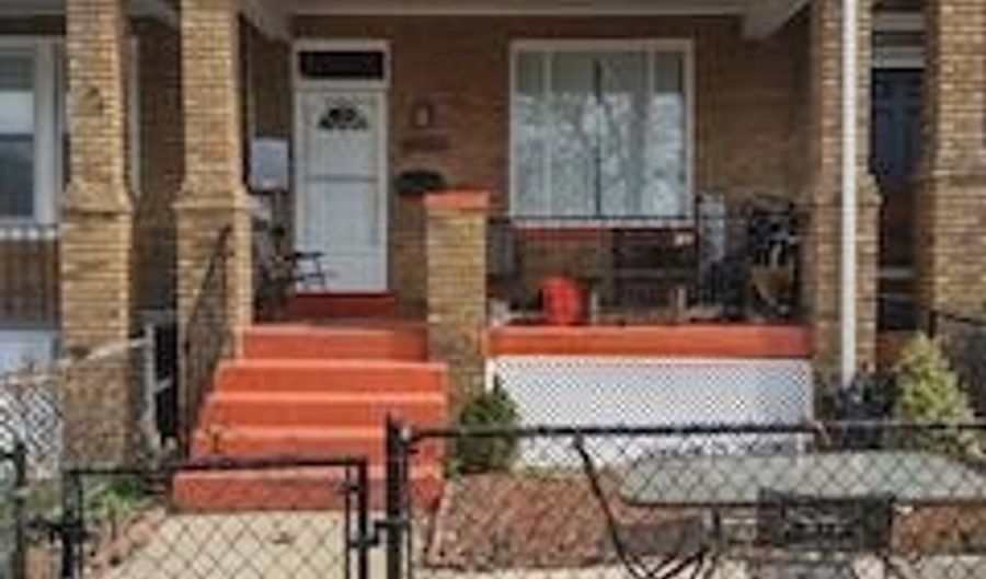 1904 14TH St SE, Washington, DC 20020 - 4 Beds, 2 Bath