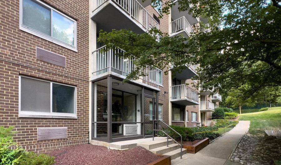 2059 HUNTINGTON Ave 1414, Alexandria, VA 22303 - 2 Beds, 2 Bath