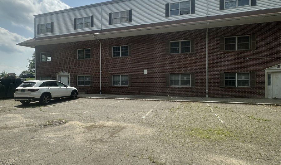 696 Amity Rd BL2, Bethany, CT 06524 - 0 Beds, 0 Bath