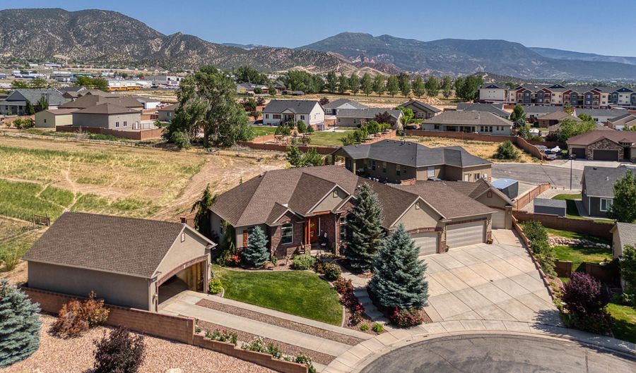 63 W 2875 Cir, Cedar City, UT 84721 - 6 Beds, 3 Bath