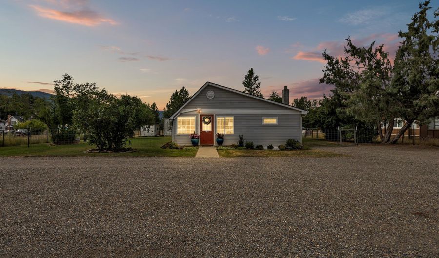 190 Mason, Blanchard, ID 83804 - 3 Beds, 1 Bath