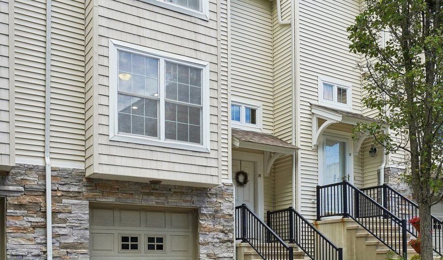 32 Crows Nest Ln 28, Danbury, CT 06810 - 2 Beds, 4 Bath