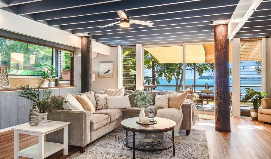 47-849 Kamehameha Hwy, Kaneohe, HI 96744 - 3 Beds, 3 Bath