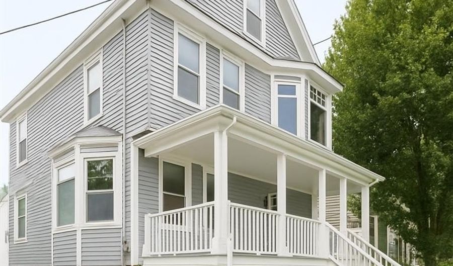 51 Gibbs Ave, Newport, RI 02840 - 4 Beds, 3 Bath