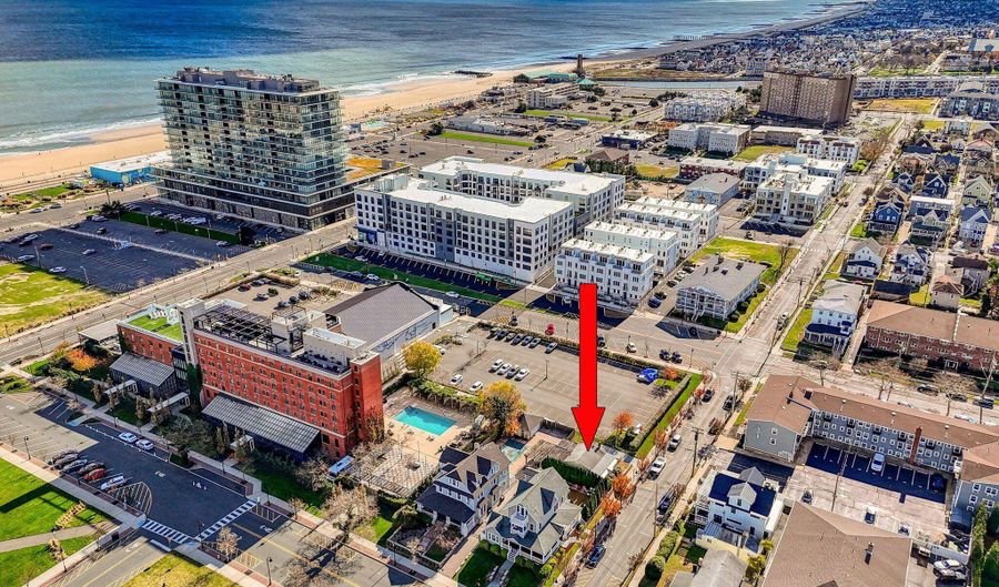1206 Bergh St, Asbury Park, NJ 07712 - 3 Beds, 1 Bath