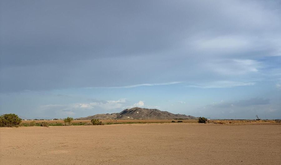 17297 W MAPLE Ln, Casa Grande, AZ 85193 - 0 Beds, 0 Bath