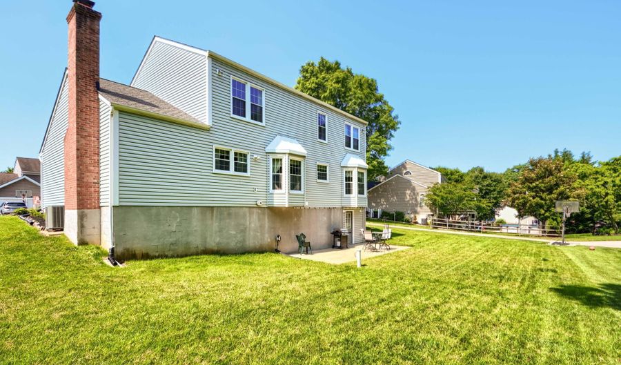 817 PEPPARD Dr, Bel Air, MD 21014 - 4 Beds, 4 Bath