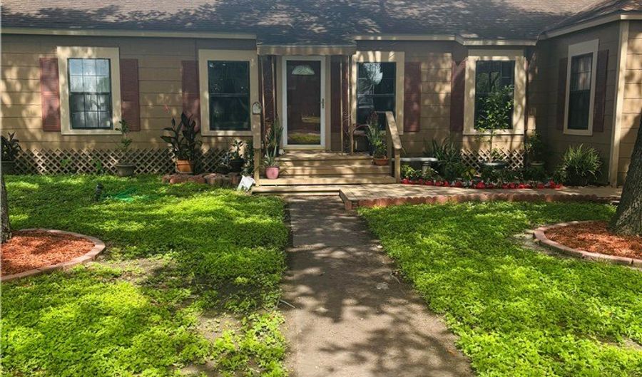 845 N Reynolds, Alice, TX 78332 - 3 Beds, 2 Bath