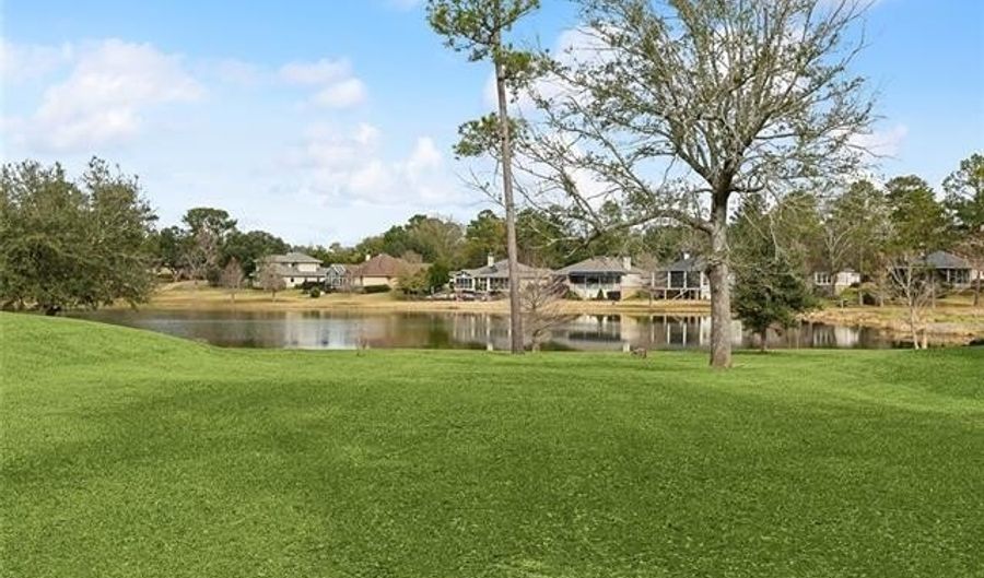 245 BALD EAGLE Dr, Abita Springs, LA 70420 - 3 Beds, 3 Bath