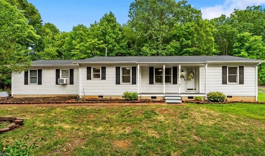 331 Vista Pkwy, Asheboro, NC 27205 - 3 Beds, 2 Bath