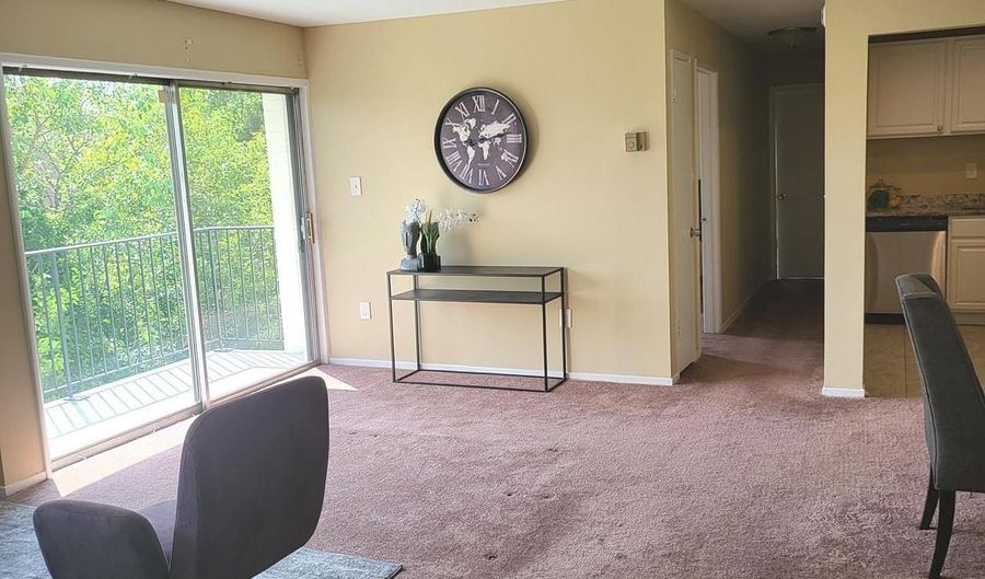 4513 ROMLON St 203, Beltsville, MD 20705 - 2 Beds, 2 Bath