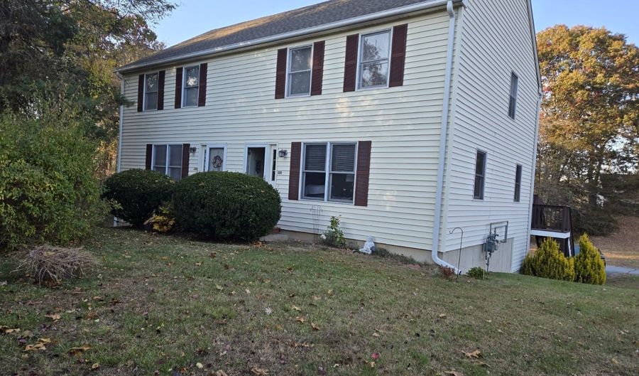 135 Liberty St 135, Clinton, CT 06413 - 2 Beds, 2 Bath
