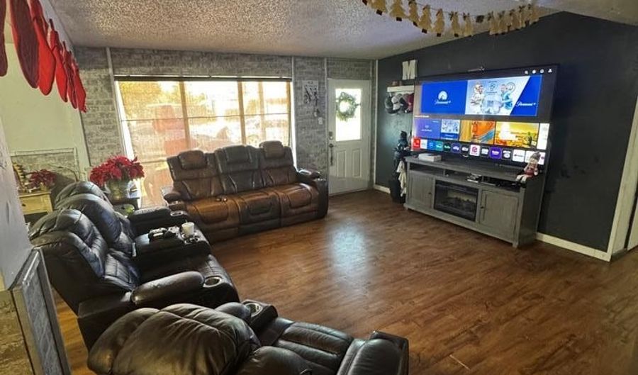 908 Bronstad, Andrews, TX 79714 - 3 Beds, 1 Bath