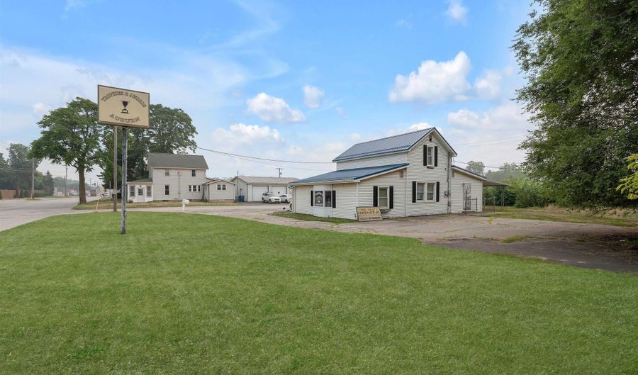 1916 S Wayne St, Auburn, IN 46706 - 0 Beds, 0 Bath