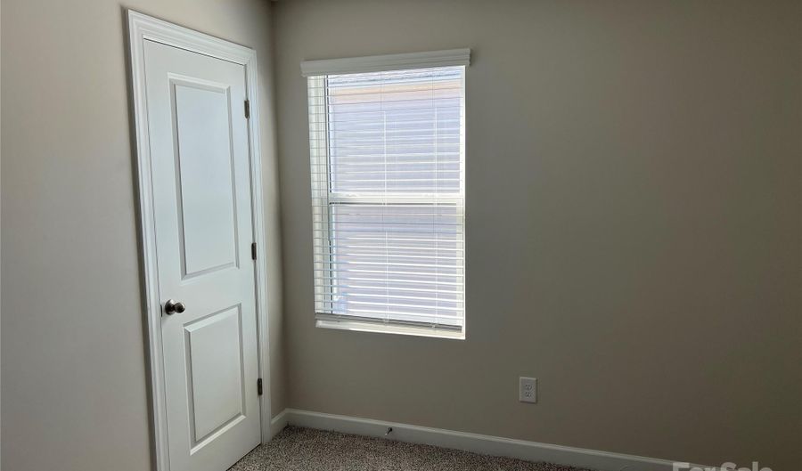 1017 Jeffery Dean Ct 21, Albemarle, NC 28001 - 4 Beds, 3 Bath