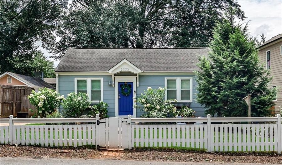 2773 Craigie Ave, Decatur, GA 30030 - 2 Beds, 2 Bath
