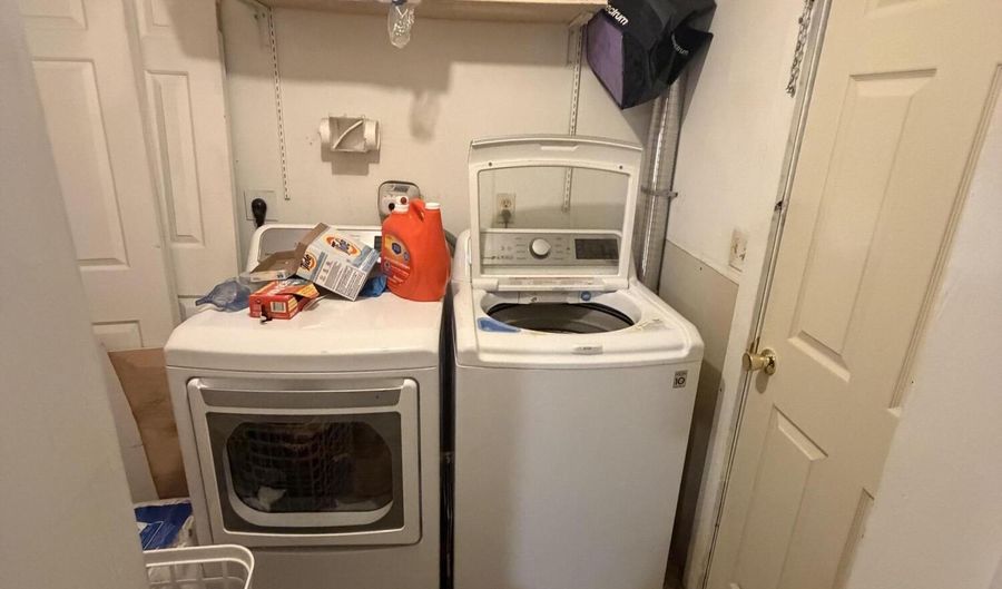15 Ten Broeck St Garden, Albany, NY 12210 - 1 Beds, 1 Bath