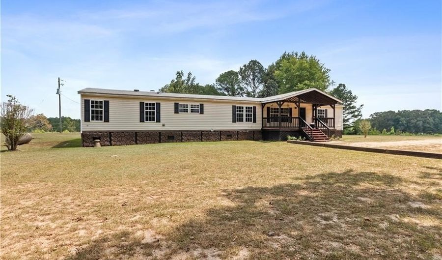 888 New Liberty Rd, Bankston, AL 35542 - 4 Beds, 2 Bath