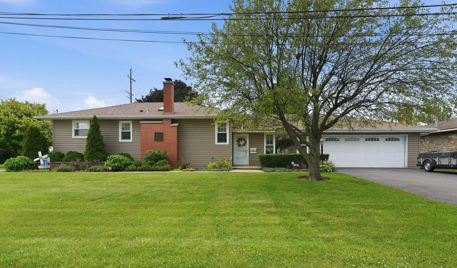 12640 S Tripp Ave, Alsip, IL 60803 - 4 Beds, 2 Bath