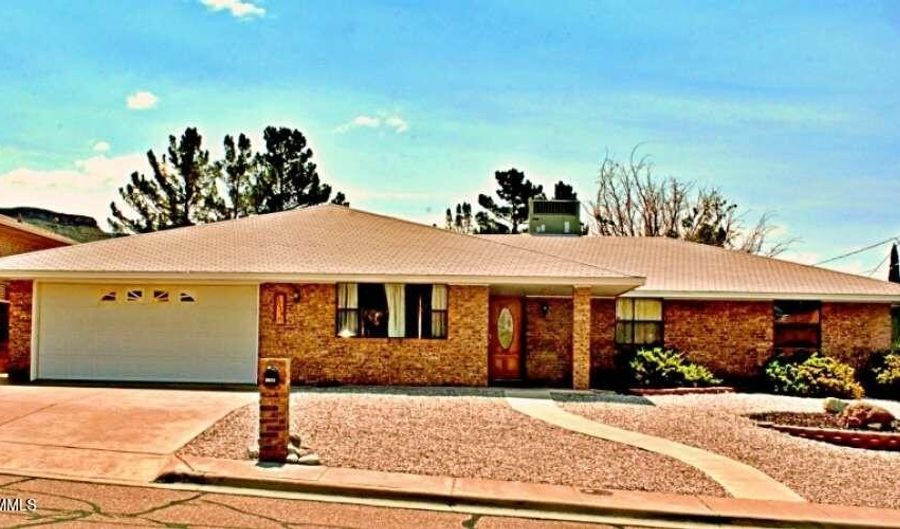 3034 Del Prado, Alamogordo, NM 88310 - 4 Beds, 3 Bath