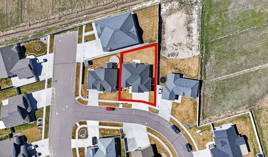 4678 Pahsimeroi, Chubbuck, ID 83202 - 6 Beds, 3 Bath