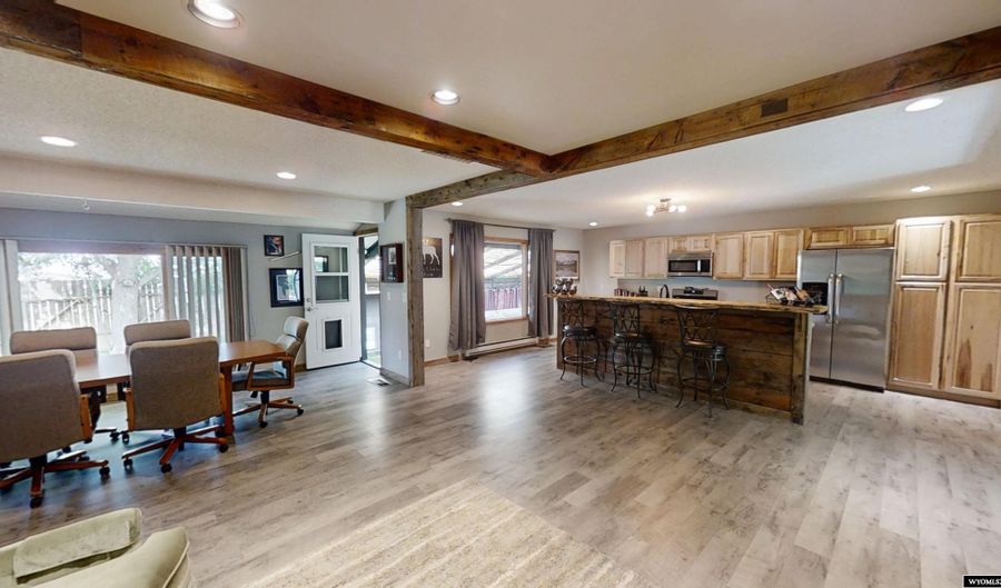 620 W 47th St, Casper, WY 82601 - 3 Beds, 3 Bath