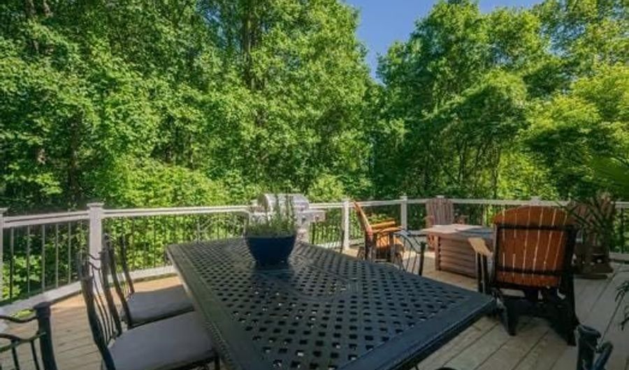 151 SAWIN Ln, Hockessin, DE 19707 - 4 Beds, 3 Bath