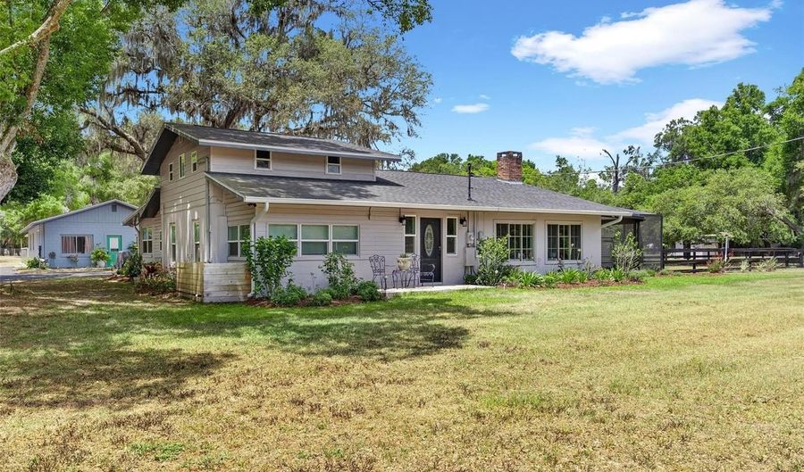 43411 STATE ROAD 19, Altoona, FL 32702 - 3 Beds, 2 Bath