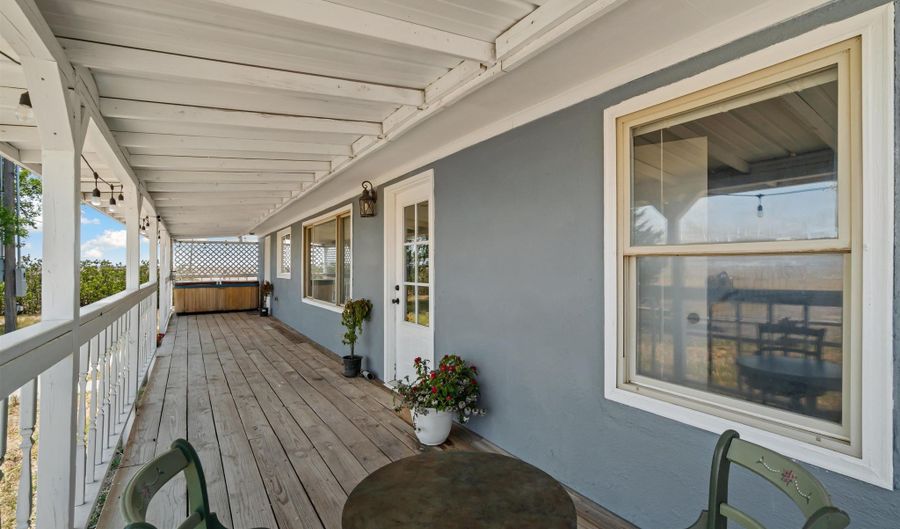 363 JJ Rd, Chugwater, WY 82210 - 5 Beds, 2 Bath