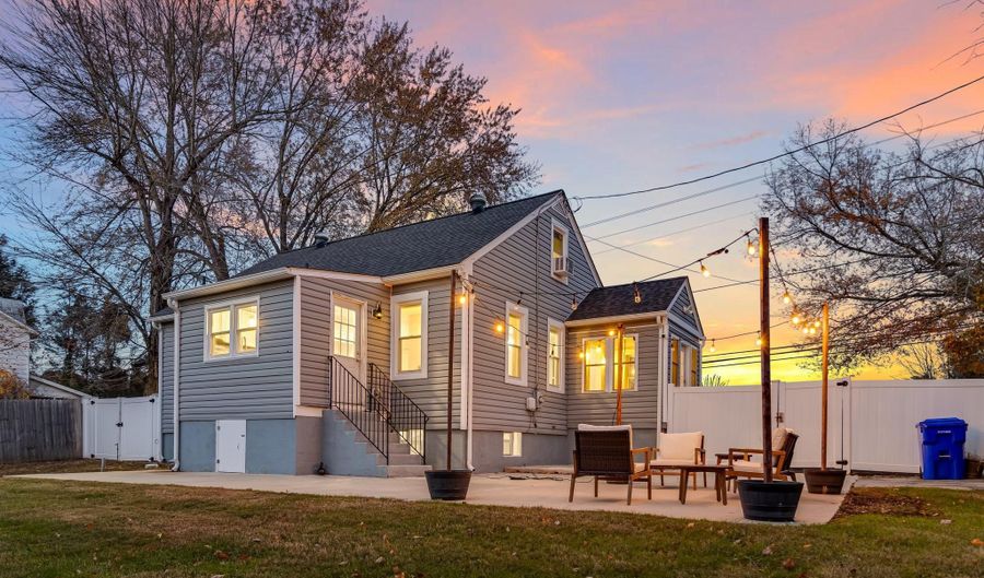 9005 FAIRGROUND Rd, Bel Alton, MD 20611 - 3 Beds, 3 Bath