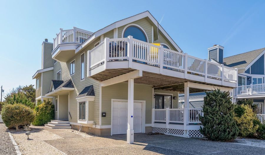 138 8th, Avalon, NJ 08202 - 5 Beds, 4 Bath
