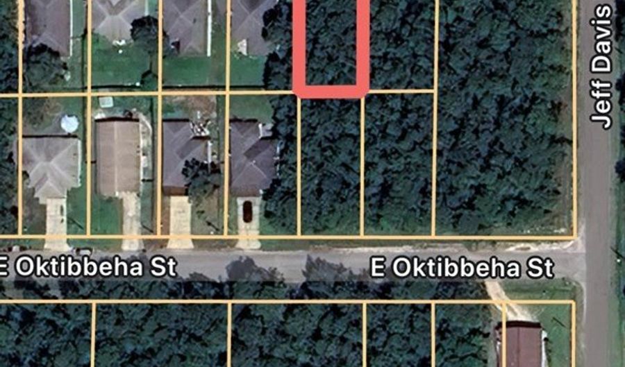 0 E Newton St, Bay St. Louis, MS 39520 - 0 Beds, 0 Bath