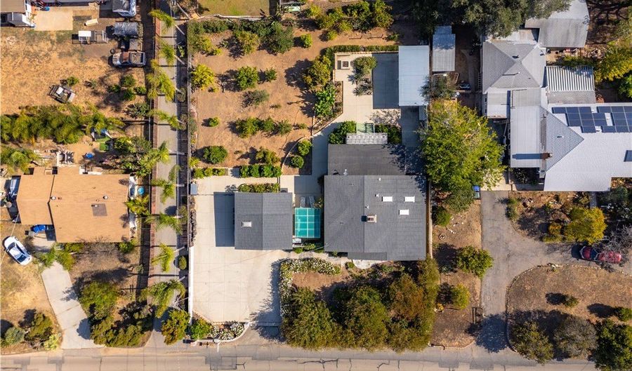 1611 Hillcrest, Fallbrook, CA 92028 - 4 Beds, 3 Bath