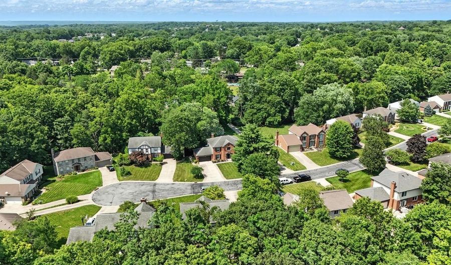 1619 Beechshire Dr, Anderson Twp., OH 45255 - 4 Beds, 3 Bath