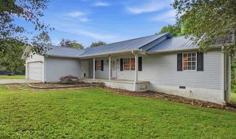 145 County Road 208, Athens, TN 37303 - 3 Beds, 2 Bath