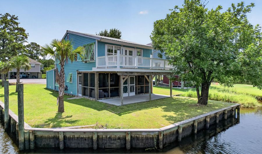 9002 Alabama St, Bay St. Louis, MS 39520 - 1 Beds, 1 Bath