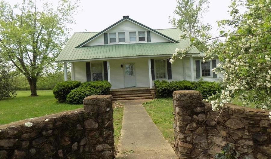 525 Russellville Rd, Arcadia, MO 63621 - 4 Beds, 1 Bath