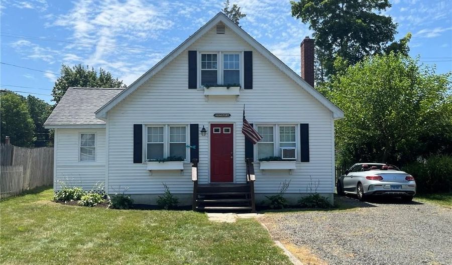 26 Taylor Ave, Madison, CT 06443 - 3 Beds, 2 Bath