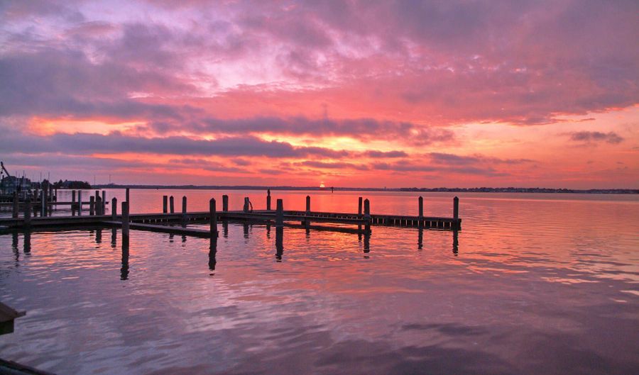 674 Lake Ave, Bay Head, NJ 08742 - 5 Beds, null Bath